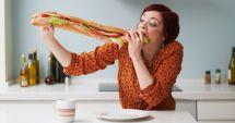 Stire din Sănătate : Nu mai exagerați cu mâncarea! Bulimia vă poate pune în pericol viața