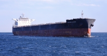 Stire din Economie : Bulk-carrier-ul "Eastern Glamour" a rămas în black-out