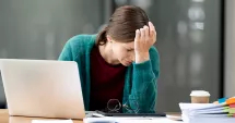 Stire din Actualitate : Românii ar putea primi concediu plătit pentru epuizare profesională. Ce obligații au angajatorii