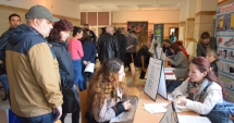 Stire din Social : Absolvenții de studii superioare, așteptați la Bursa Locurilor de Muncă