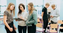 Stire din Cultură-Educație : Burse pentru studenţii români în Marea Britanie, pentru reducerea taxelor