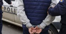 Stire din Eveniment : Un adolescent de 17 ani a ajuns după gratii pentru că a pipăit o tânără pe stradă