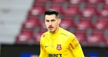 Stire din Sport : Portarul Cătălin Căbuz, convocat de urgență la echipa națională pentru meciul cu Turcia