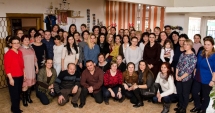 Stire din Cultură-Educație : Cadrele didactice de la Centrul "Montessori" mulțumesc oaspeților