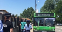Stire din Eveniment : Călătorii RATC, preveniți de polițiști despre furturile din buzunare