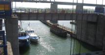 Stire din Economie : Canalul Dunăre - Marea Neagră va fi promovat în Serbia