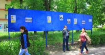 Stire din Politică-Administrație : Domnilor candidați, v-ați înțepenit pe Facebook? Constanța vrea să vă vadă în stradă și nu în selfie-uri!