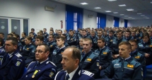 Stire din Eveniment : Candidații din sursă externă pentru un loc în Poliție susțin proba scrisă