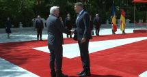 Stire din Politică-Administrație : VIDEO. Preşedintele Germaniei, primit la Palatul Cotroceni