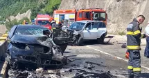 Stire din Eveniment : Cine era Cosmin, polițistul mort în accidentul cumplit de pe DN6. Doi pasageri luptă pentru viață
