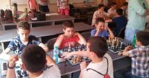 Stire din Cultură-Educație : Care este școala cu cei mai buni șahiști