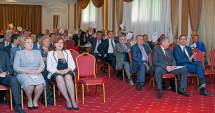 Stire din Economie : Care sunt drepturile, obligațiile și riscurile acționarilor minoritari din firmele listate pe Bursă