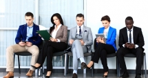 Stire din Diverse : Job sau carieră. O diferență  ca de la cer la pământ