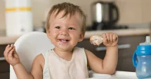 Stire din Sănătate : De câte ori pe săptămână le dați carne bebelușilor pentru o dezvoltare sănătoasă
