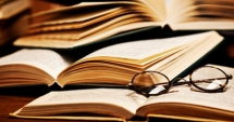Stire din Cultură-Educație : Lansare de carte a unei eleve din Mangalia