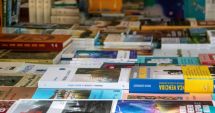 Stire din Cultură-Educație : Ce riscă industria cărții după creșterea TVA. Cu cât vor scădea vânzările?