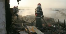 Stire din Eveniment : Casă mistuită în incendiu, la Băneasa