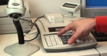 Stire din Economie : Casele de marcat conectate la serverul Fiscului sunt obligatorii de la 1 mai 2018