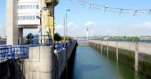 Stire din Economie : Cât câștigă angajații de la Administrația Canalelor Navigabile