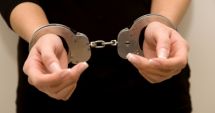 Stire din Eveniment : TÂNĂR ARESTAT, DUPĂ CE A ÎNȘELAT O FEMEIE CU 1000 LEI