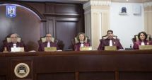 Stire din Social : Foști parlamentari contraatacă: Pensiile de serviciu ale aleșilor ajung pe masa CCR