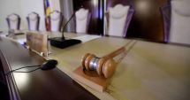 Stire din Actualitate : Curtea Constituțională discută azi sesizarea AUR cu privire la „Legea auterității”