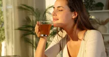 Stire din Sănătate : Băutura naturală care poate susține sănătatea aparatului urinar
