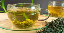 Stire din Sănătate : Ceaiul verde vă face părul mai frumos