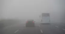 Stire din Actualitate : ANM a emis Coduri galbene de ceață valabile în 10 județe. Zonele vizate