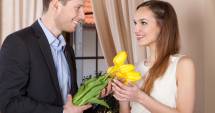 Stire din Social : Ce cumpără românii de 1 și 8 martie