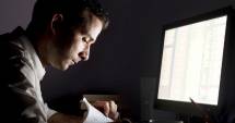 Stire din Social : Ce drepturi ai când lucrezi pe timp de noapte