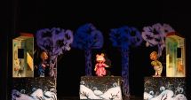 Stire din Cultură-Educație : Teatrul ”Căluțul de Mare” deschide noua stagiune cu spectacolul ”Cei trei purceluși”