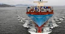 Stire din Economie : Cel mai mare operator de containere al lumii se confruntă  cu riscul supracapacității
