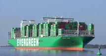 Stire din Economie : Cel mai mare portcontainer din lume va tranzita Canalul Suez