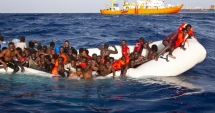 Cel puțin opt migranți morți în primul naufragiu pe Mediterana din 2018
