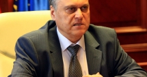 Stire din Politică-Administrație : Prefectul Adrian Nicolaescu, pornit pe demiterea de consilieri locali