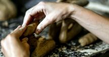 Stire din Diverse : Eveniment inedit dedicat iubitorilor de ceramică monumentală