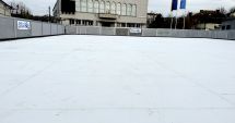 Stire din Politică-Administrație : Primăria Cernavodă a montat un patinoar în aer liber pentru sărbătorile de iarnă