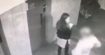 Stire din Eveniment : Fetiță amenințată cu un cuțit, pentru 15 lei
