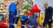 Stire din Politică-Administrație : Primăria Năvodari, demers pentru protejarea copiilor. Covor anti-traumă montat la locul de joacă
