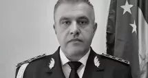 Stire din Actualitate : Șeful IPJ Dolj, care a murit în biroul său, a fost avansat în grad post-mortem