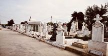 Stire din Economie : Chiar dacă mori, ai obligația să achiți contribuția la asigurările de sănătate!