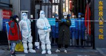 Stire din Actualitate : China a raportat cea mai mare creştere a numărului de cazuri de COVID-19 în şase luni