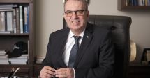 Stire din Politică-Administrație : Surprize, surprize! Primarul Vergil Chiţac a convocat o şedinţă extraordinară a Consiliului Local