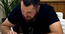 Stire din Eveniment : Cine îi apără pe lupii de mare? Povestea unui naufragiat