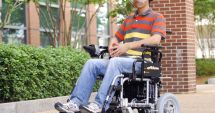 Cine are dreptul la ajutoarele de handicap