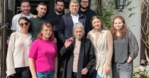 Stire din Eveniment : Mama lui Marcel Ciolacu a murit. Colegii din PSD îi transmit mesaje de condoleanțe