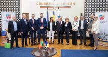 Stire din Politică-Administrație : Preşedintele CJC, Mihai Lupu, vizitat de ambasadorul Portugaliei în România. "Pentru o dezvoltare sustenabilă este nevoie de dialog"