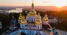 Stire din Actualitate : Clădirile istorice ale Kievului, puse în pericol de invazia rusă