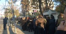 Stire din Politică-Administrație : MAE: Perioada de votare nu se prelungește în străinătate